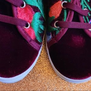Embroidered Shoes | Made in Mexico